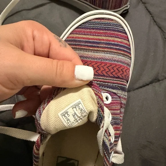 Vans Multicolor Striped Sneakers Size 7 Womens - Picture 5 of 5